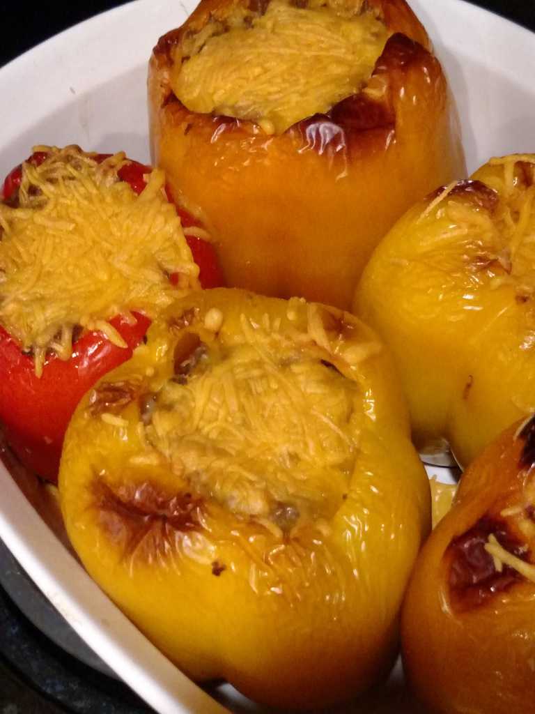 Low Carb Stuffed Peppers