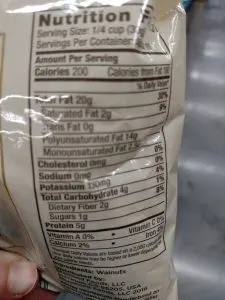 bag of walnuts label