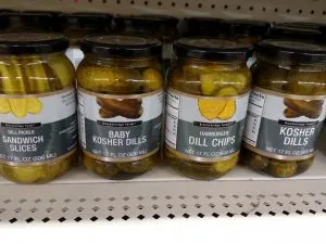 4 different types of pickles