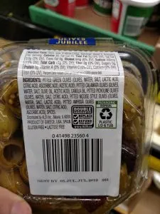 Little Salad Bar Greek Olives label