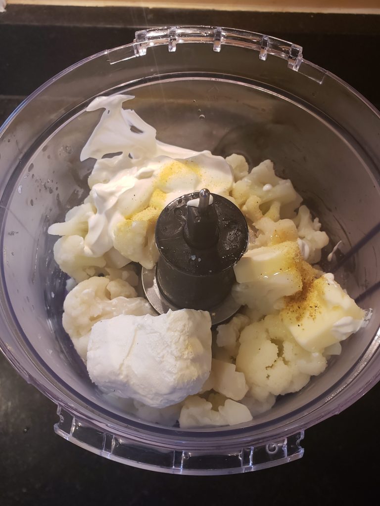 ingredients for Keto Mashed Cauliflower Much Like Potatoes in food processor