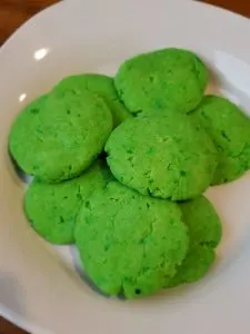 green cookies