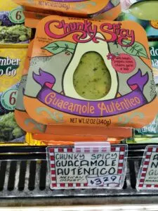 Chunky Spicy Guacamole Autentico