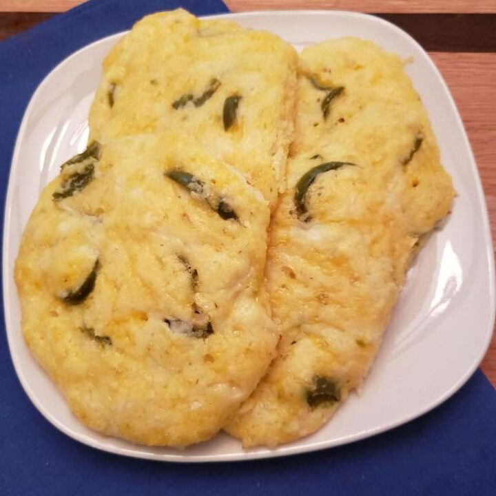 Low Carb Jalapeno Cheese Biscuits