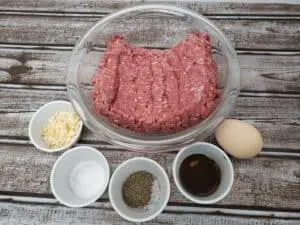 ingredients for Simple Recipe for Hamburgers