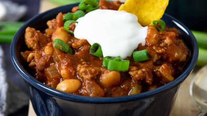 Image for Thick & Hearty Turkey Chili Recipe | Mom's Dinner
