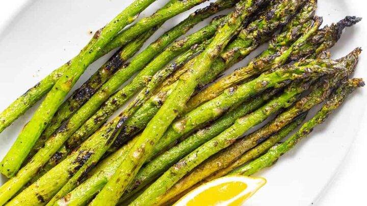 Image for How To Grill Asparagus: Easy Grilled Asparagus Recipe