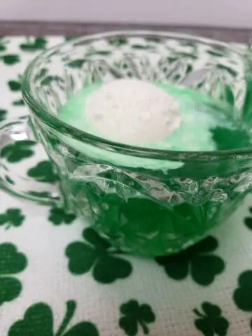 Low Carb St. Patrick’s Day Punch