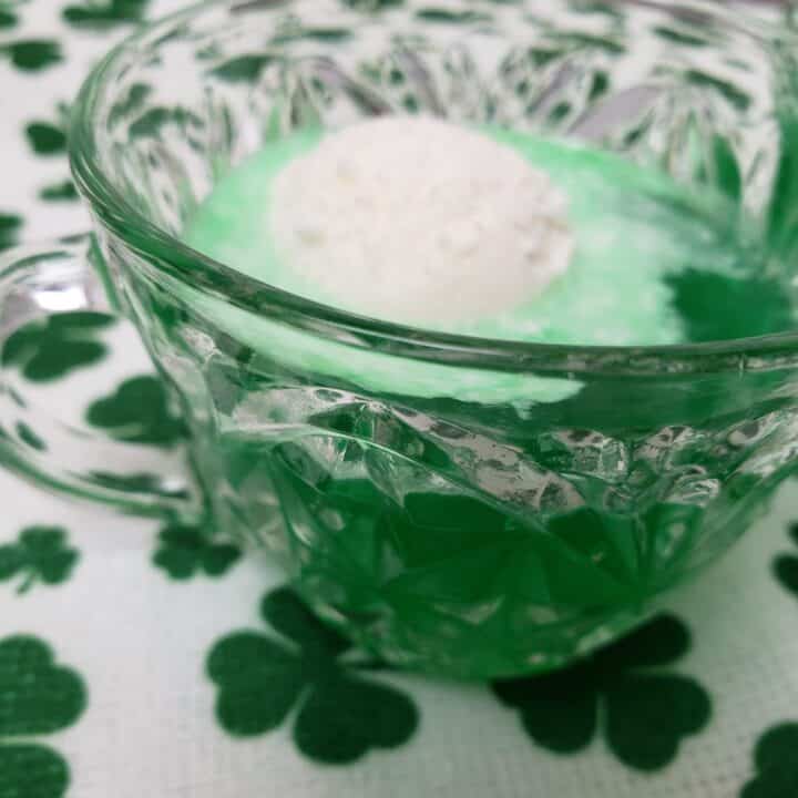 Low Carb St. Patrick’s Day Punch