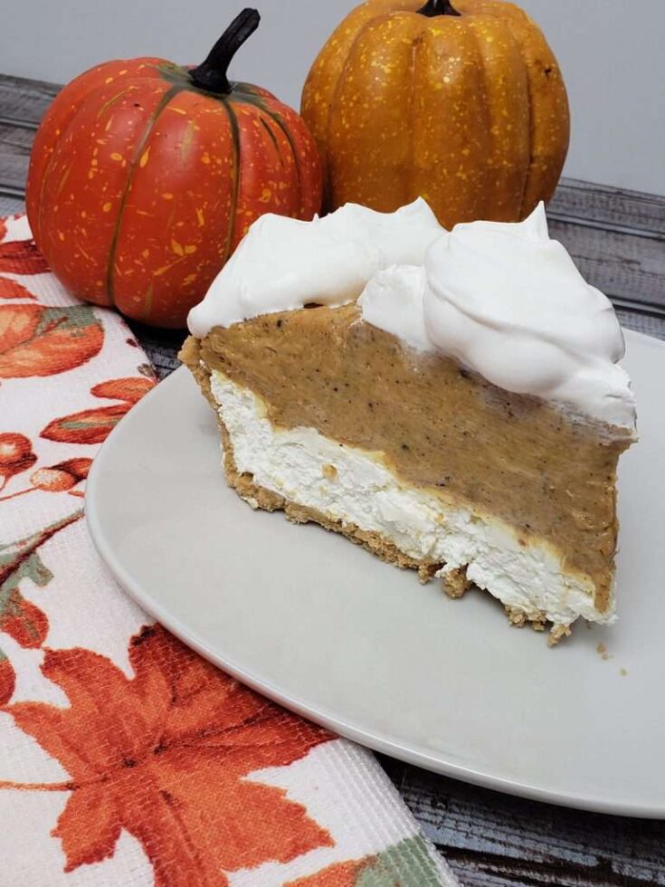 No Bake Pumpkin Cheesecake Pie