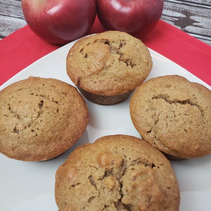 Easy Applesauce Muffins