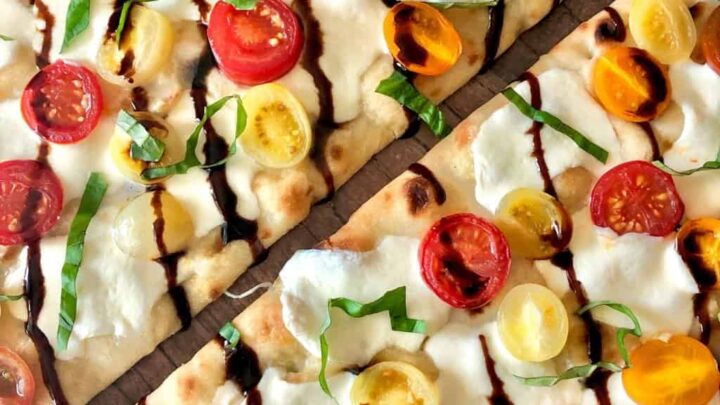 Image for Easy Caprese Flatbread Pizza