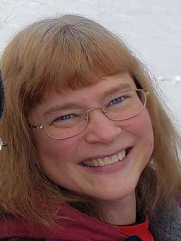 author Cindy face