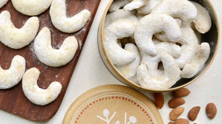 Image for Vegan Vanillekipferl Crescent Cookies