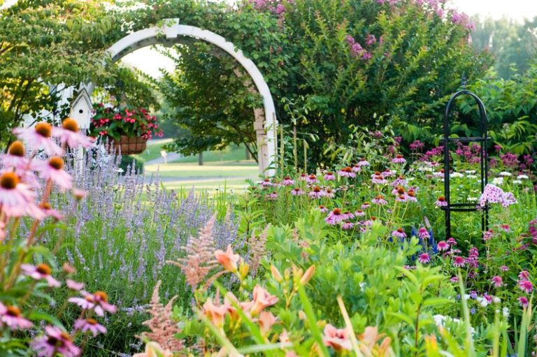 If You Want A Garden That Comes Back Bigger Every Year, Here Are 18 Perennials You Plant Once And Never Replace